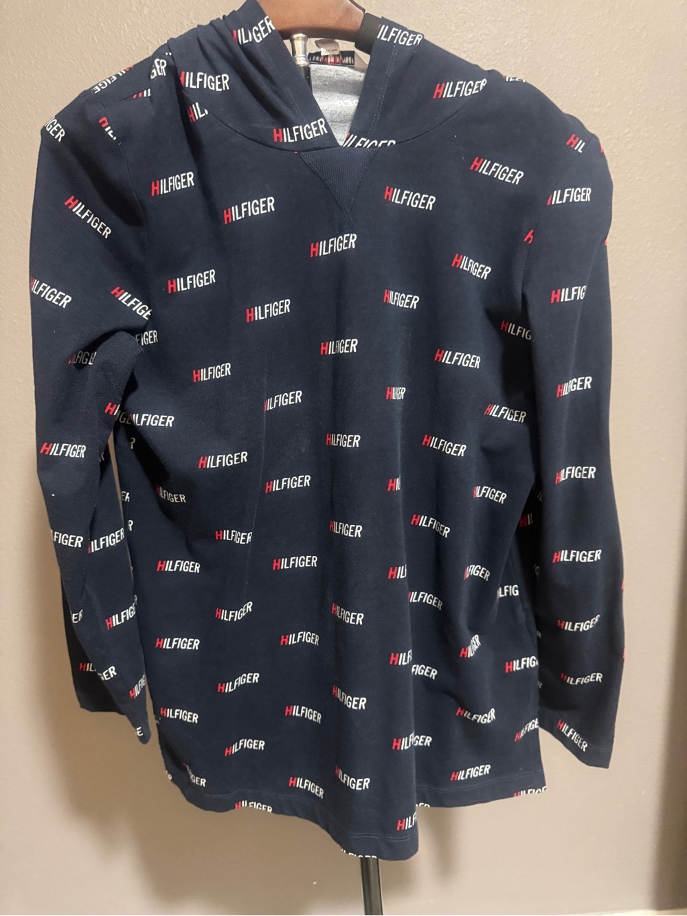 Tommy Hilfiger Gray Pullover with Red, White & Blue Logo